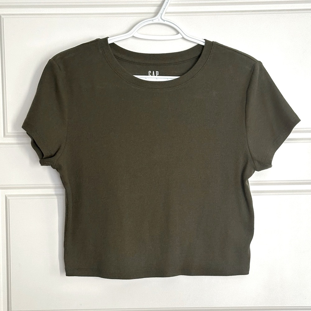 GAP Olive Green Rib Cropped Tee